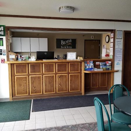 Bilmar Inn & Suites Dell Rapids Экстерьер фото