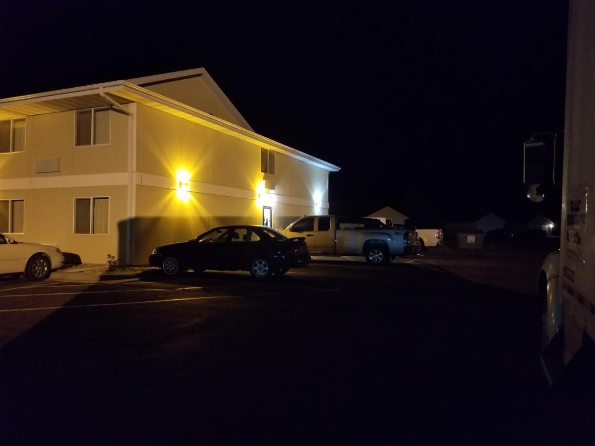 Bilmar Inn & Suites Dell Rapids Экстерьер фото