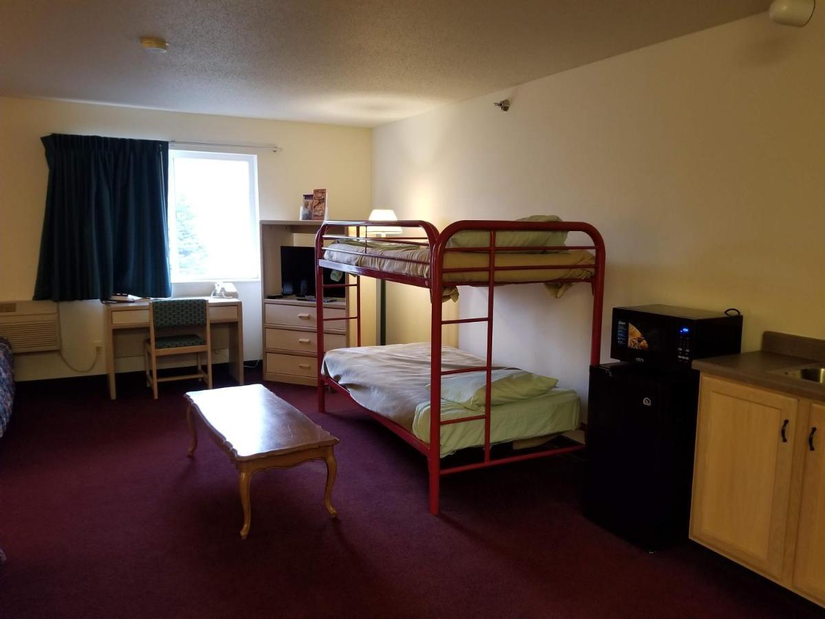 Bilmar Inn & Suites Dell Rapids Экстерьер фото