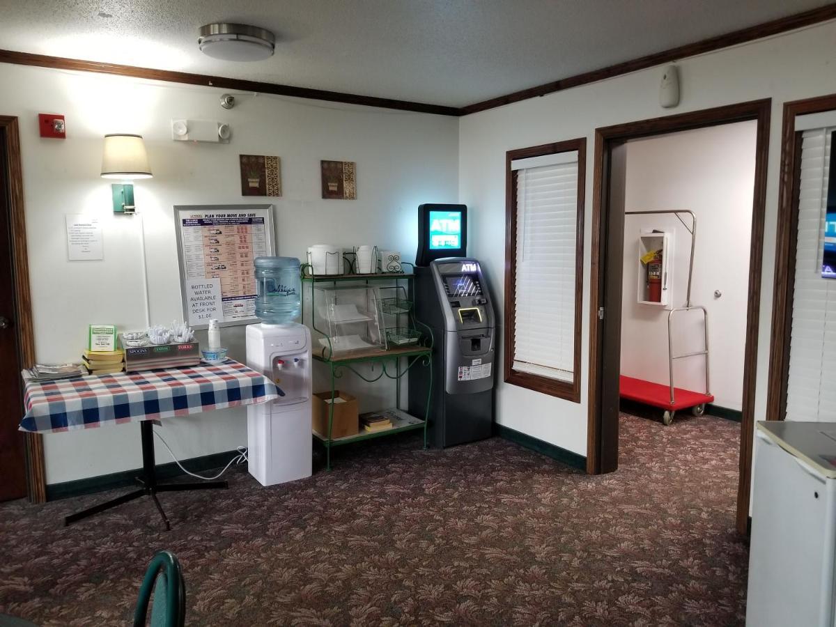 Bilmar Inn & Suites Dell Rapids Экстерьер фото